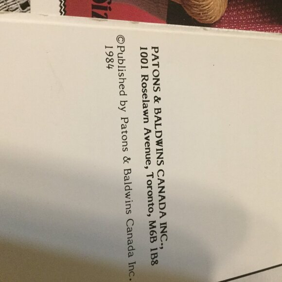 Vintage  knit and crochet doll clothes patterns from 1984/85 amazing condition - Picture 8 of 9